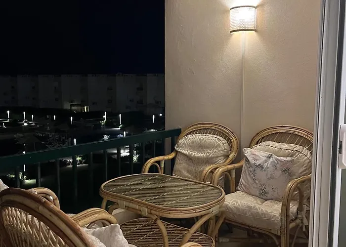 La Siesta 3br Family Pool And Sea View Apartment